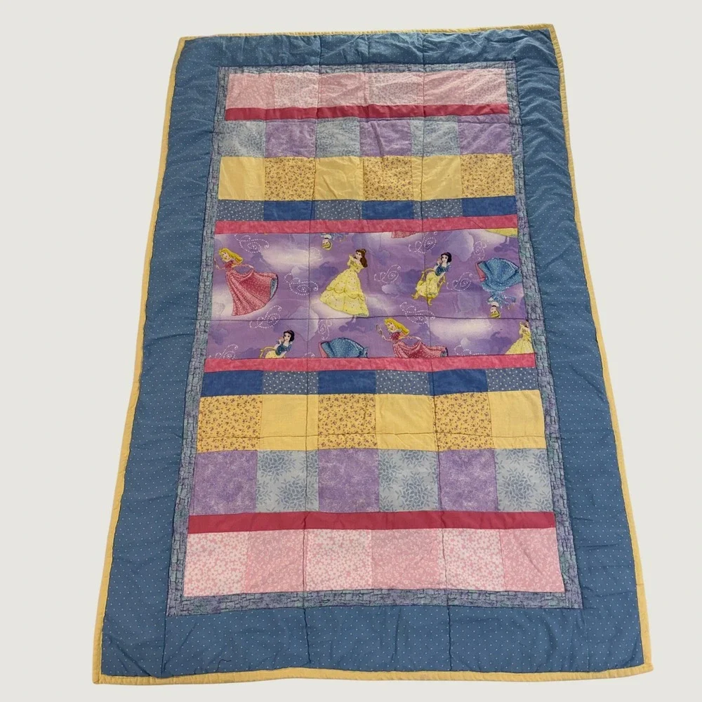 Disney Princess Handmade Patchwork Quilt Reversible Belle Cinderella 33x50 Pink